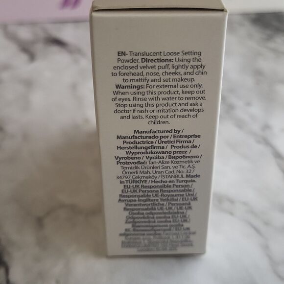 Farmasi Loose Powder Translucide 0.17 Oz. - Picture 14 of 17